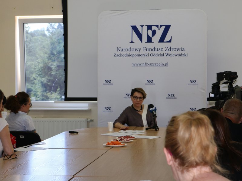 .3_LekSpec1.jpg .3_LekSpec1.jpg